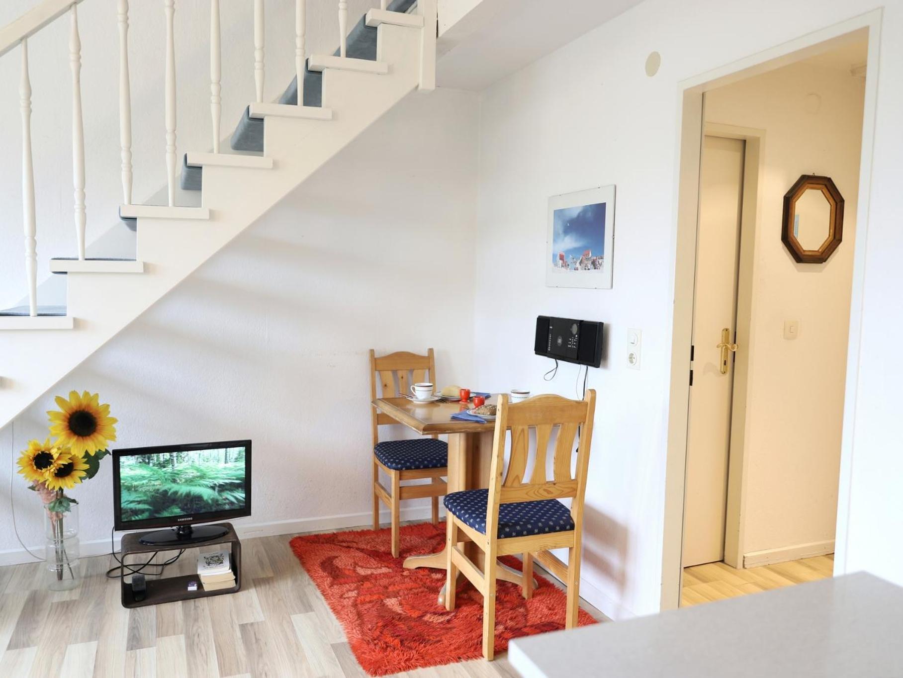 Einfach Eingerichtete Masionettewohnung. Westerland Exterior photo